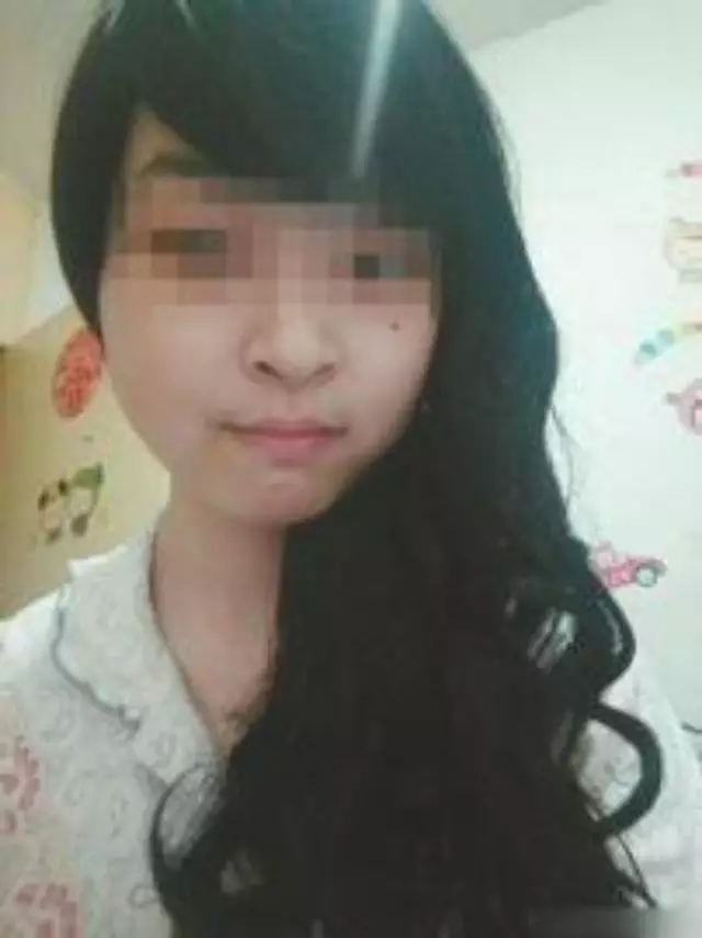 19 岁女孩画漫画记录抗癌生活