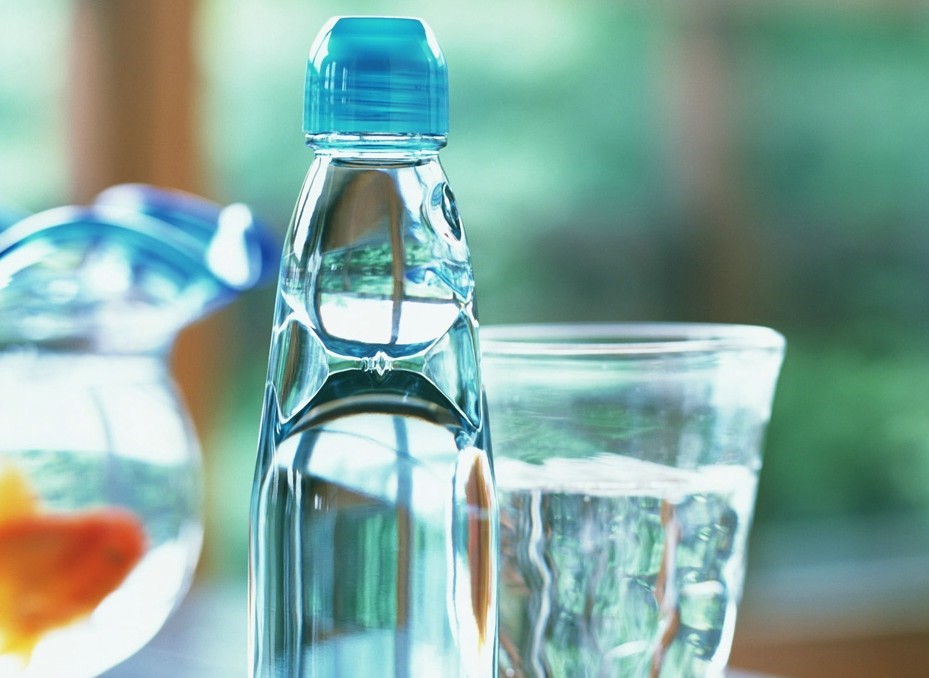 如何通过饮食降低尿酸？